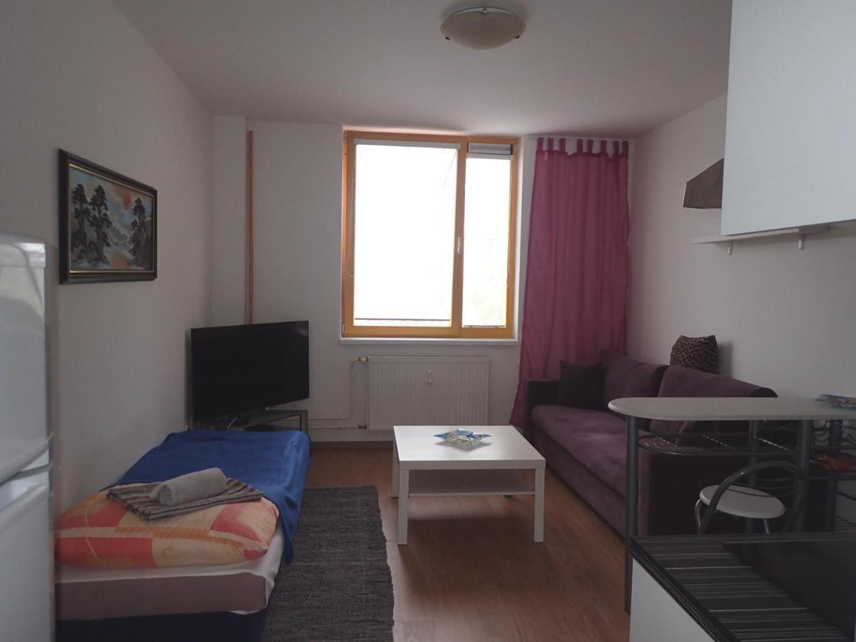Cozy Apartment ブラチスラヴァ エクステリア 写真